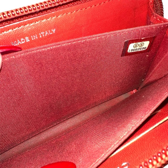 Mini Chanel Boy Wallet w/ COA - Picture 9 of 11